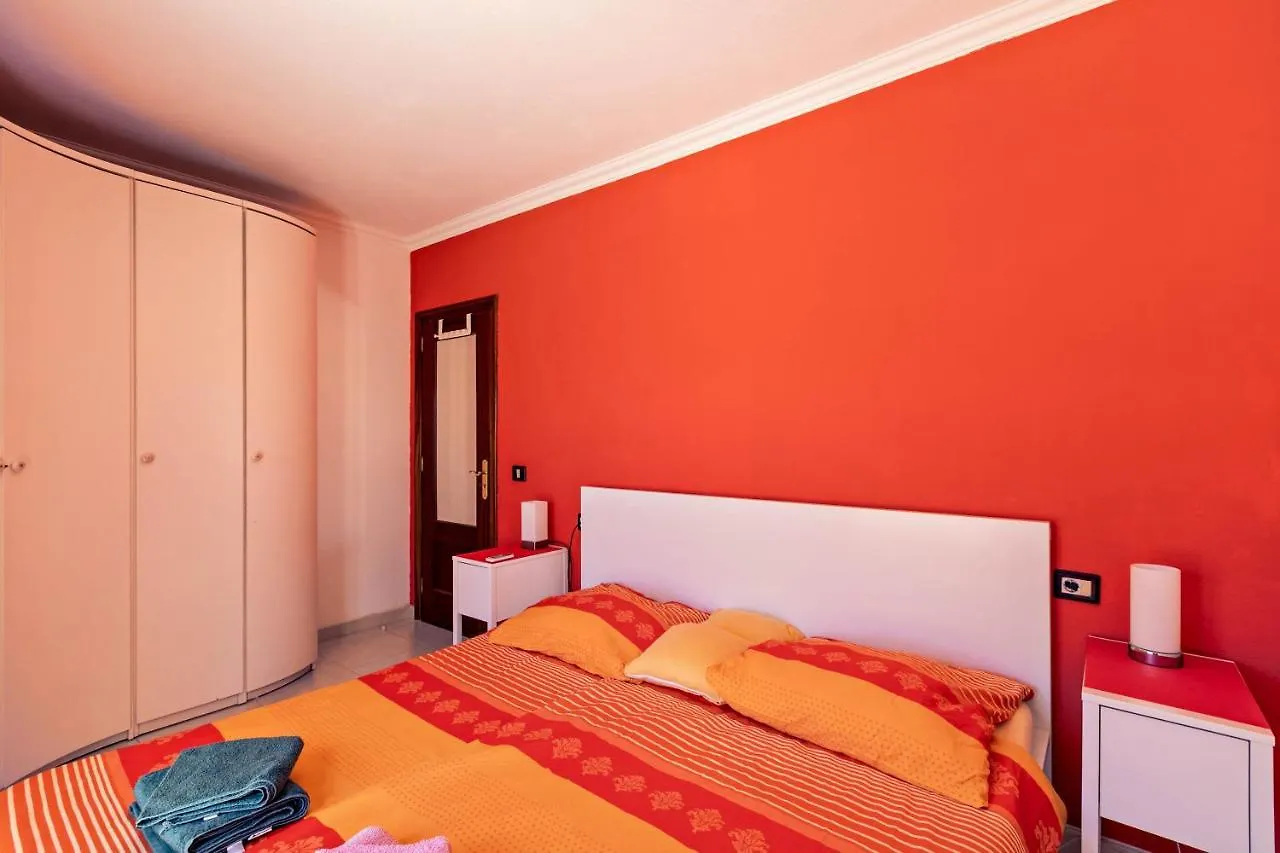 Casa Vacacional Golfin Villa Arona  Holiday home